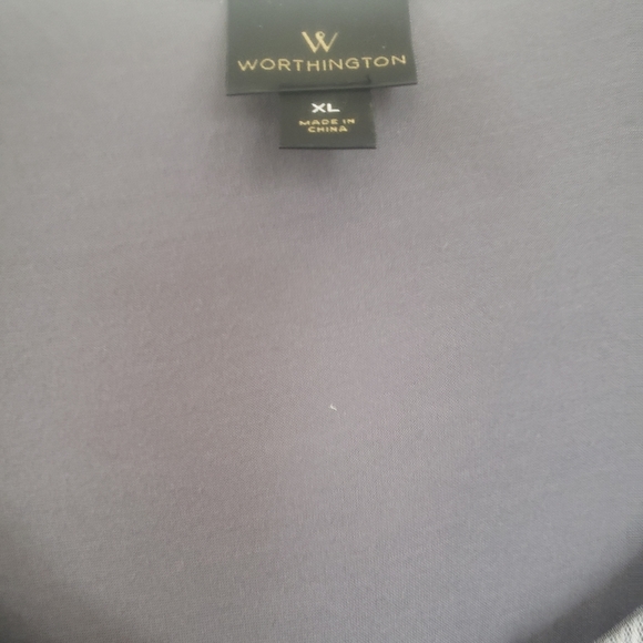 🔥Clearance🔥Worthington gray silver sequin blouse - Picture 5 of 6